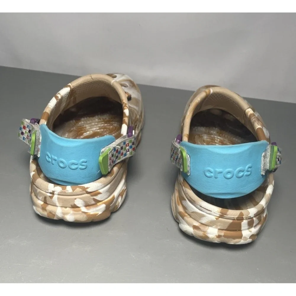 Crocs Cinnamon Toast Crunch Candy Kids Shoes Size J3